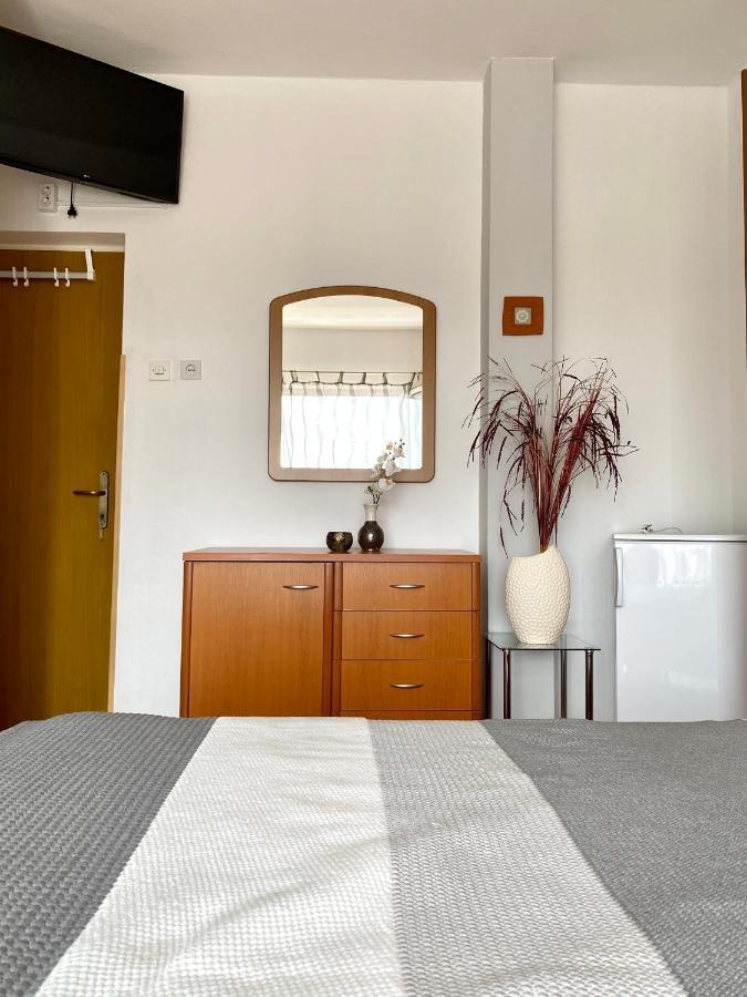 Guesthouse Kurelic Rab Kampor المظهر الخارجي الصورة